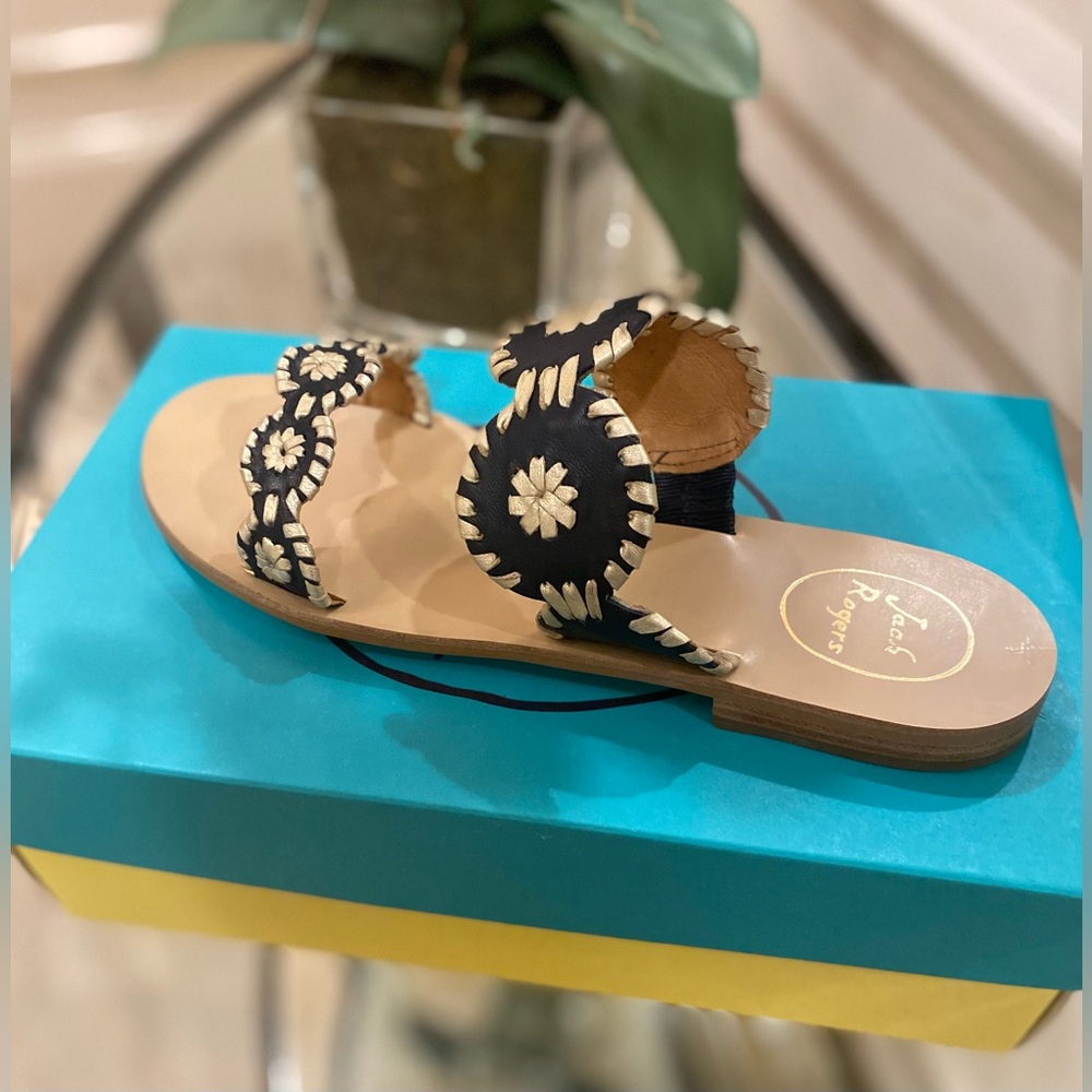 NWT *JACK ROGERS* Classic *LAUREN* Sandals … *MIDNIGHT / PLATINUM* … Size: 8.5 M